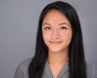 Laura C. Flores