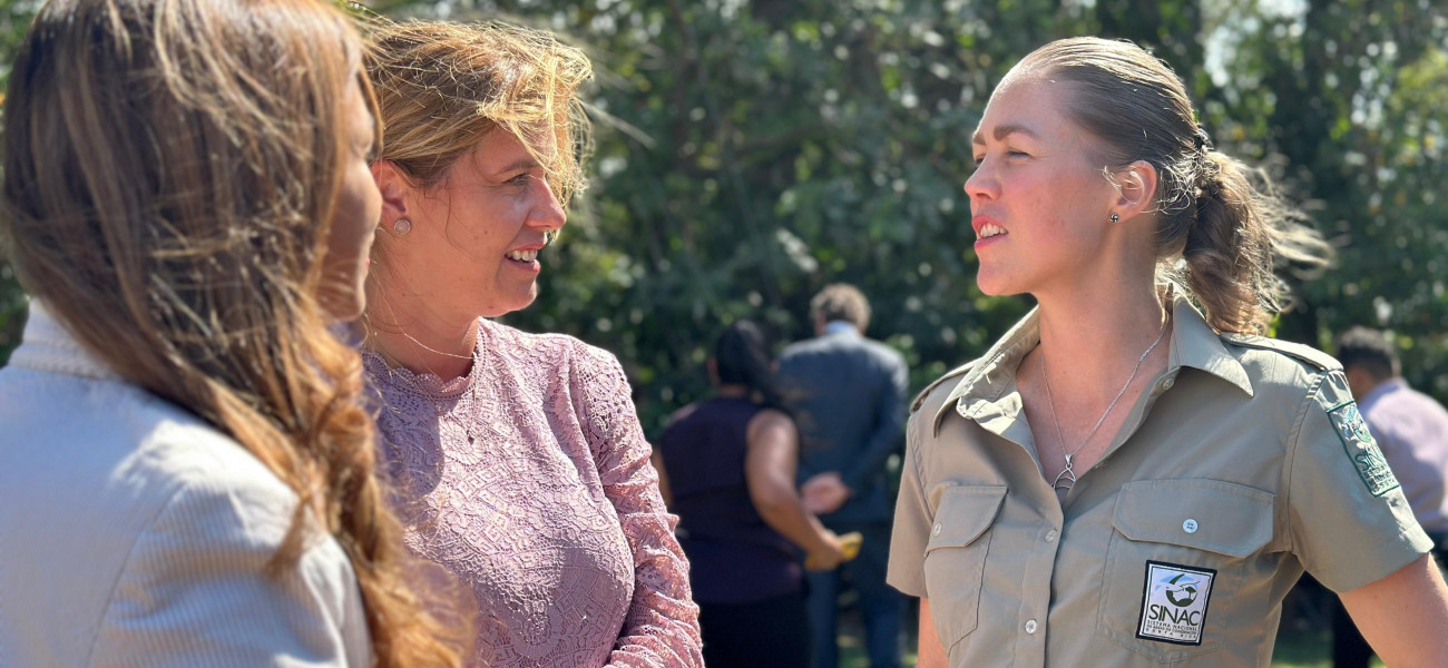 Mujeres guardaparques presentan petitoria para la igualdad de género